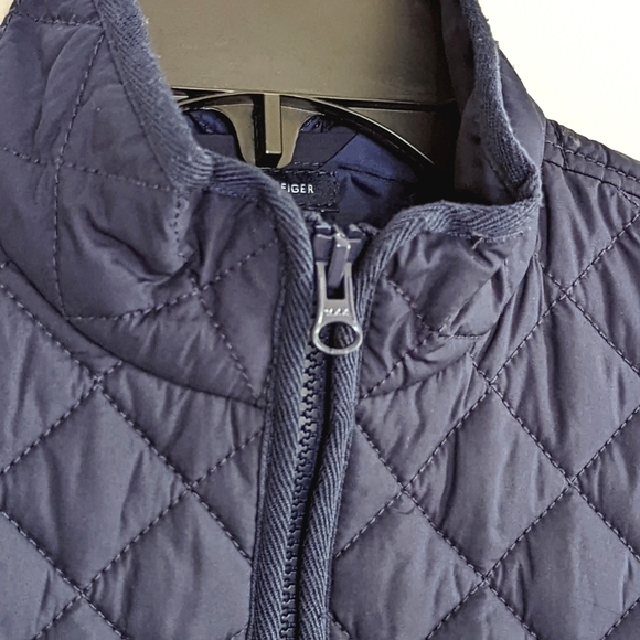 TOMMY Hilfiger Women's Navy Sleeveless Quilted Vest Size XS - Picture 3 of 8